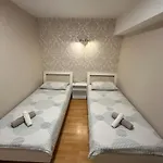 Granada بيت ضيافة ليوبليانا